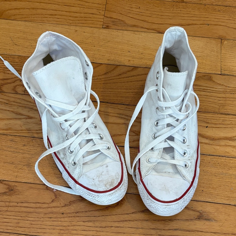 White converse High-Top Canvas Sneakers